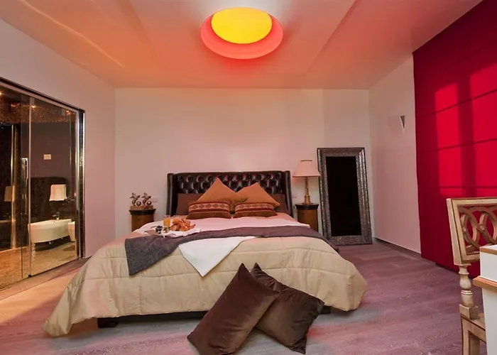 Pantheon Relais 3*