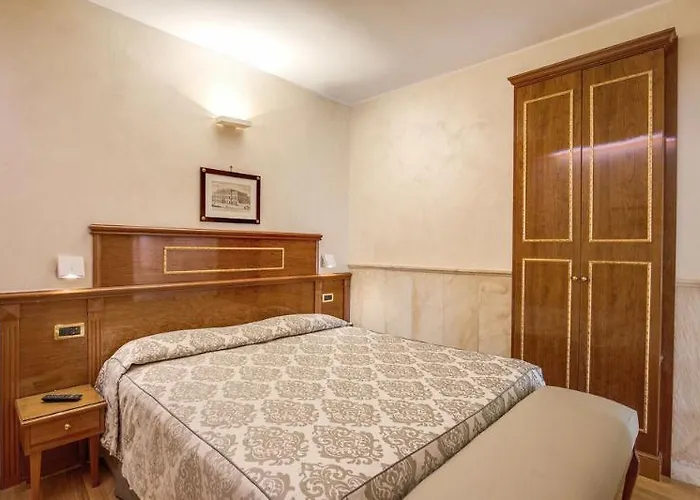 Pantheon Relais 3*